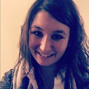 Meet your Posher, Alyssa